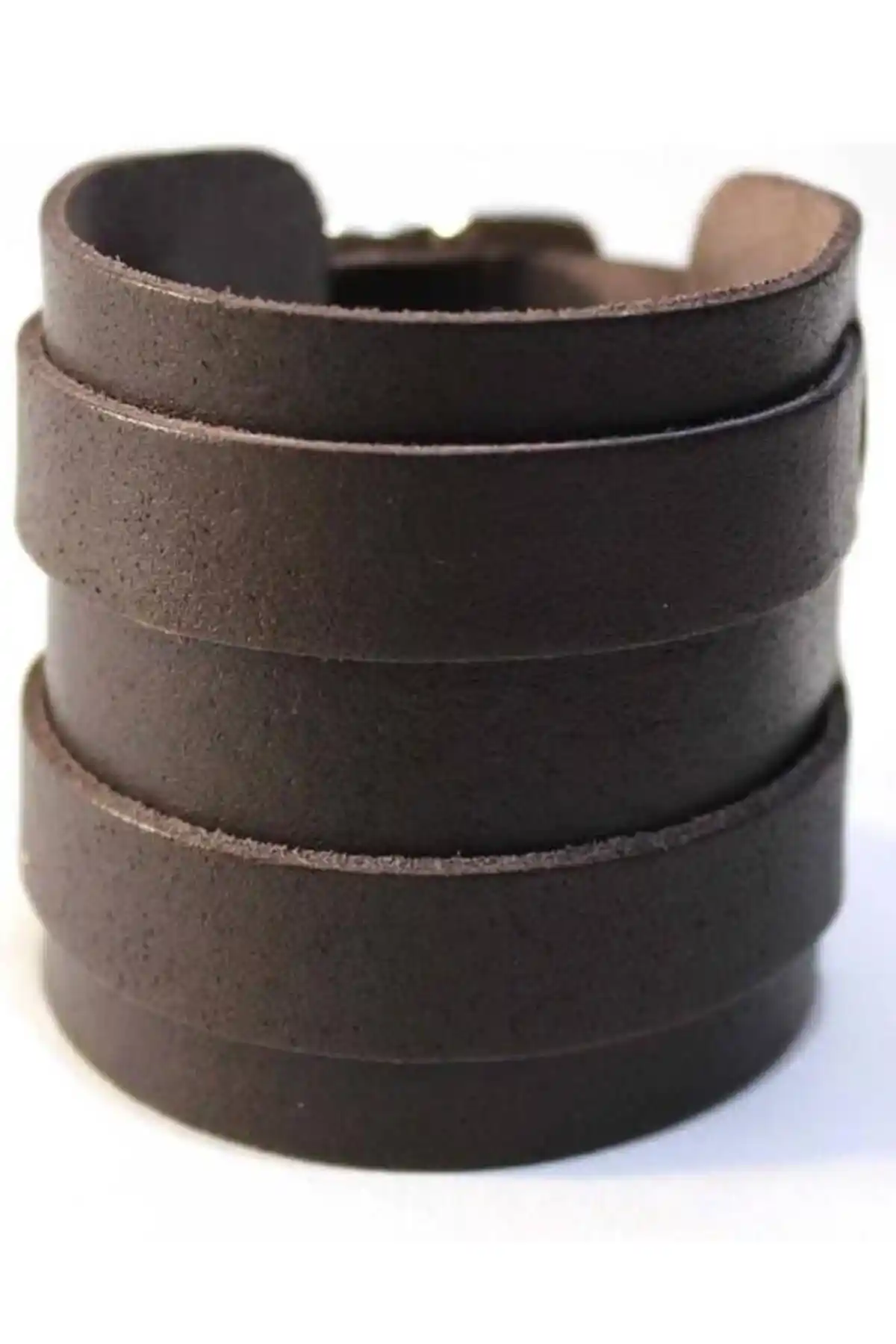 Osmanlı Deri Bileklikleriyle Dekorasyonda Tarih ve Şıklığı Birleştirme Rehberi