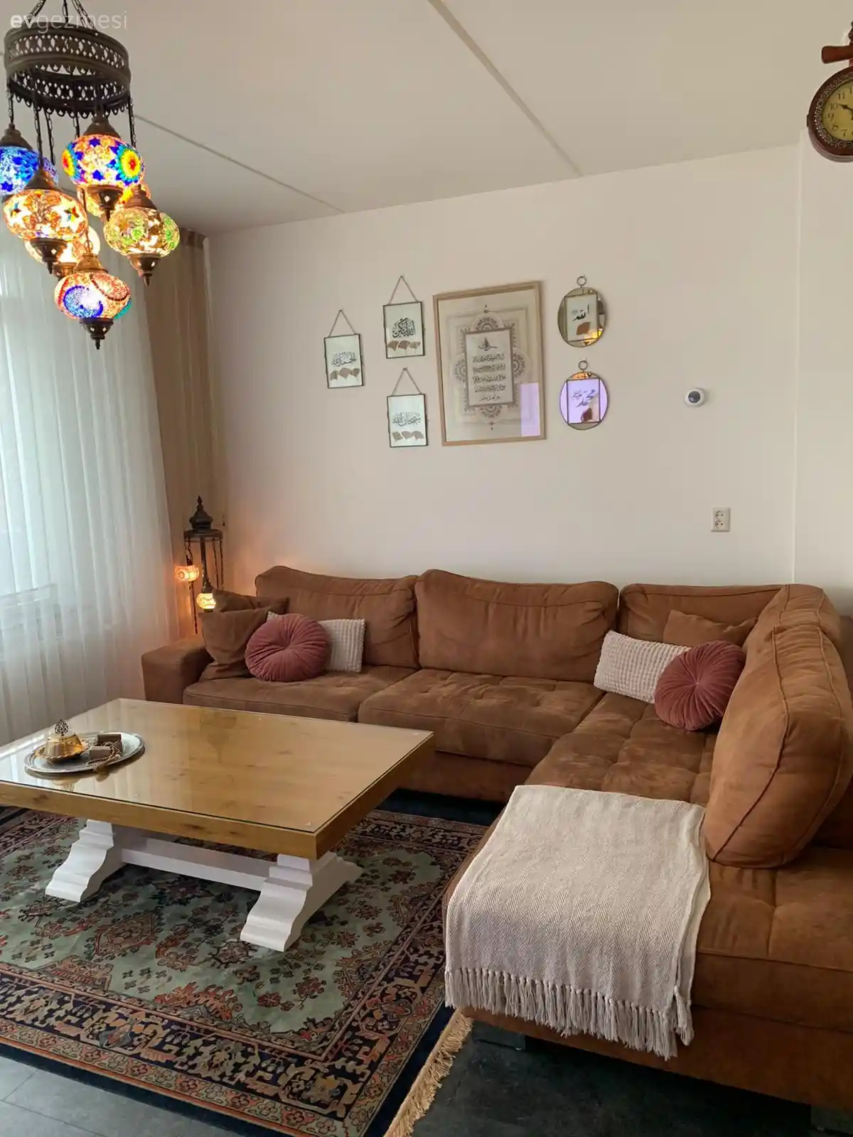 Otantik Oda Dekorasyonu: Tarih ve Kültürle Buluşan Modern İç Mekan Tasarımı