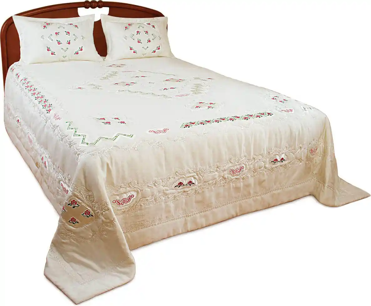 Otantik Yatak Örtüsü ile Evinize Tarih ve Şıklık Katmanın Yolları