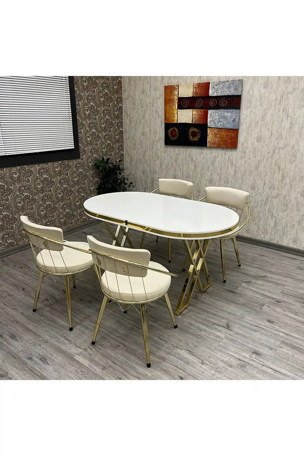 Oval Mutfak Masası Takımlarıyla Şık ve Fonksiyonel Mutfak Dekorasyonu