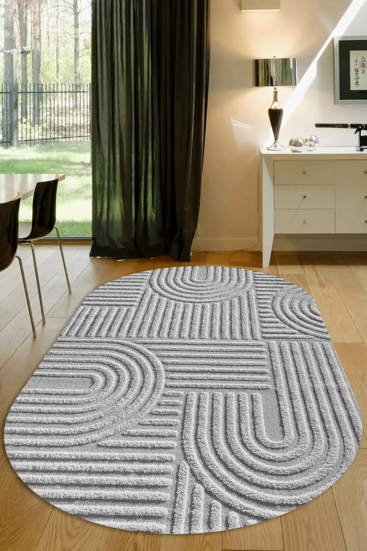 Oval Salon Halısı ile Mekânınıza Şıklık ve Fonksiyonellik Katın