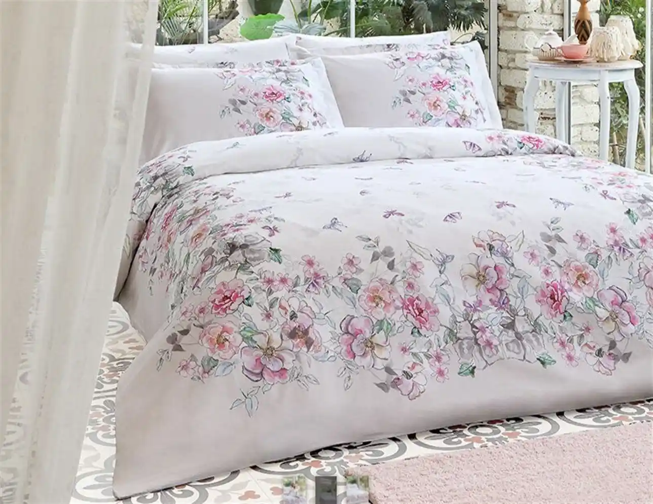 Ozdilek Nevresim Takımıyla Yatak Odası Dekorasyonunuzu Geliştirin ve Konforu Artırın