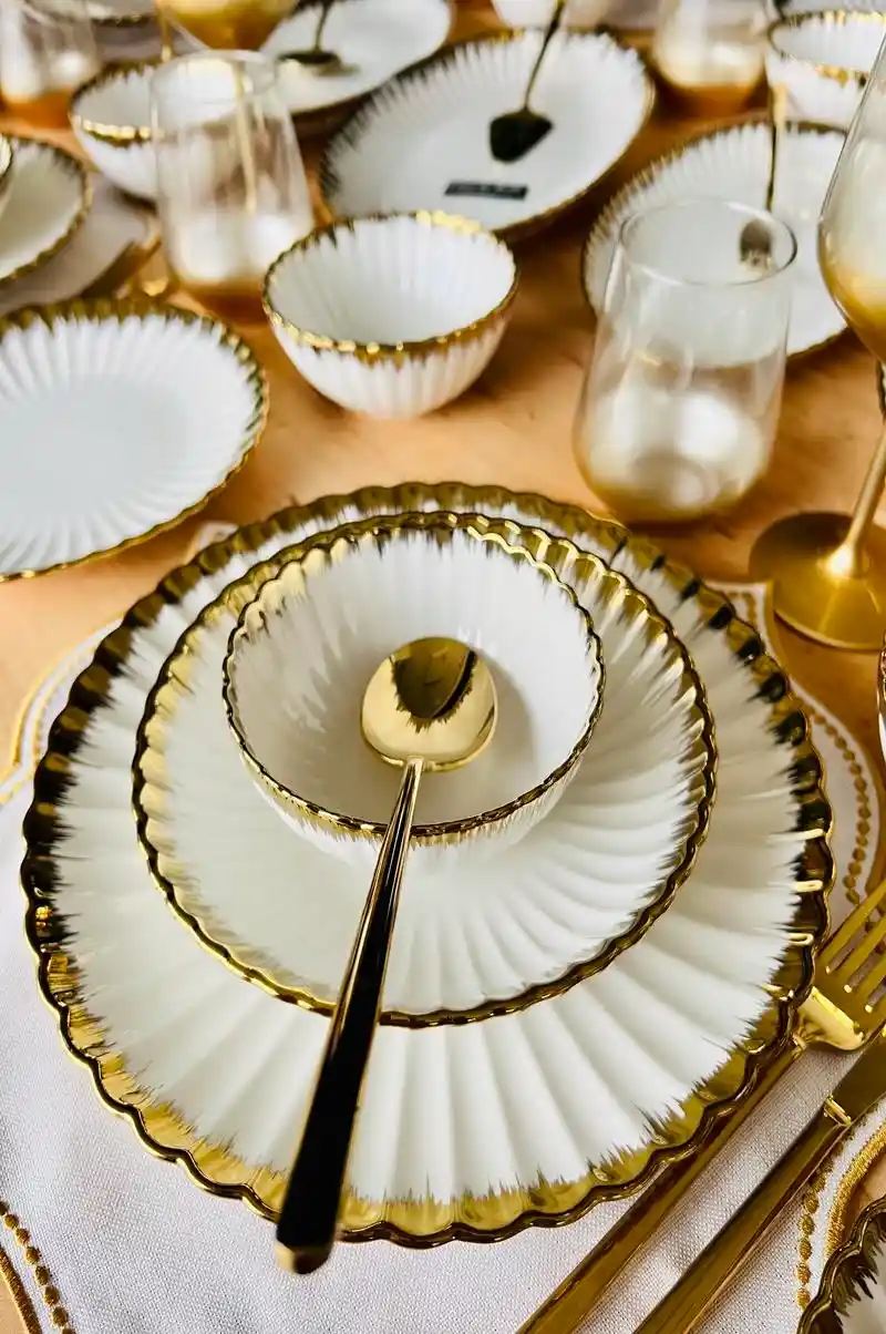 Papatya Yemek Takımıyla Zarif ve Doğal Sofra Dekorasyonu Rehberi