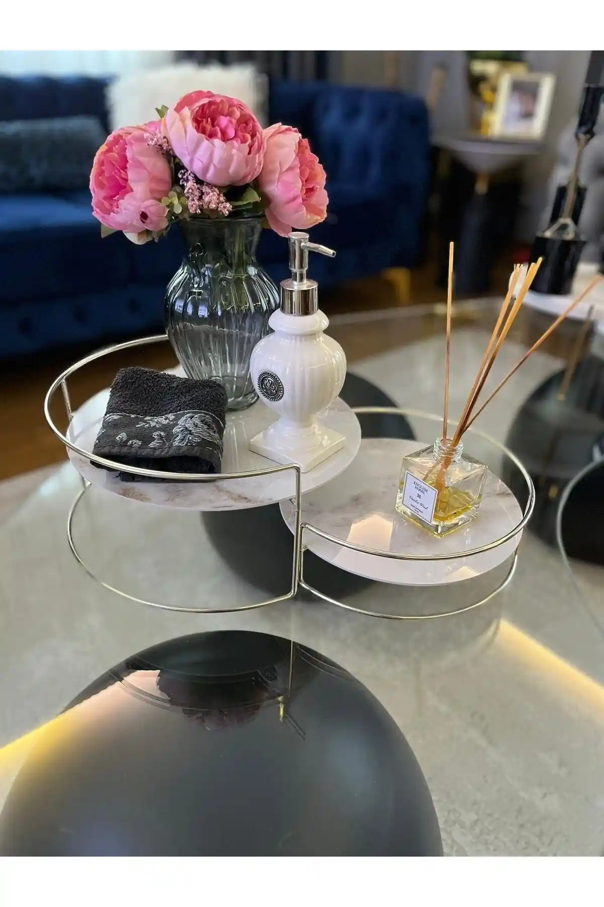 Parfüm Düzenleyiciler ile Dekorasyonda Şıklık ve Fonksiyonellik Sağlayan Çözümler