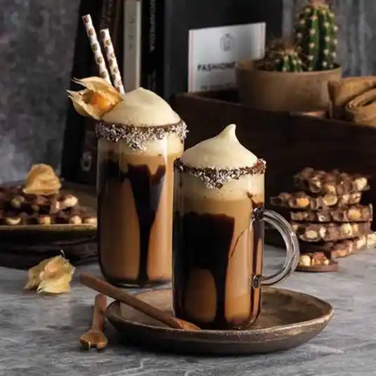 Paşabahçe ikonik kulplu bardaklar ile ev dekorasyonunuza şıklık katın