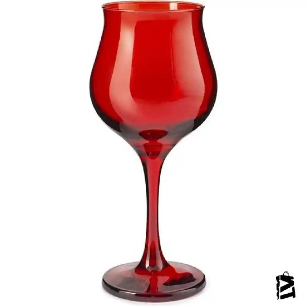 Paşabahçe Kırmızı Bardak ile Dekorasyonda Şıklık ve Fonksiyonellik Rehberi