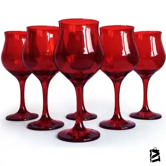 Paşabahçe Kırmızı Kadeh ile Dekorasyonda Zarafet ve Şıklık Sağlayan Detaylar