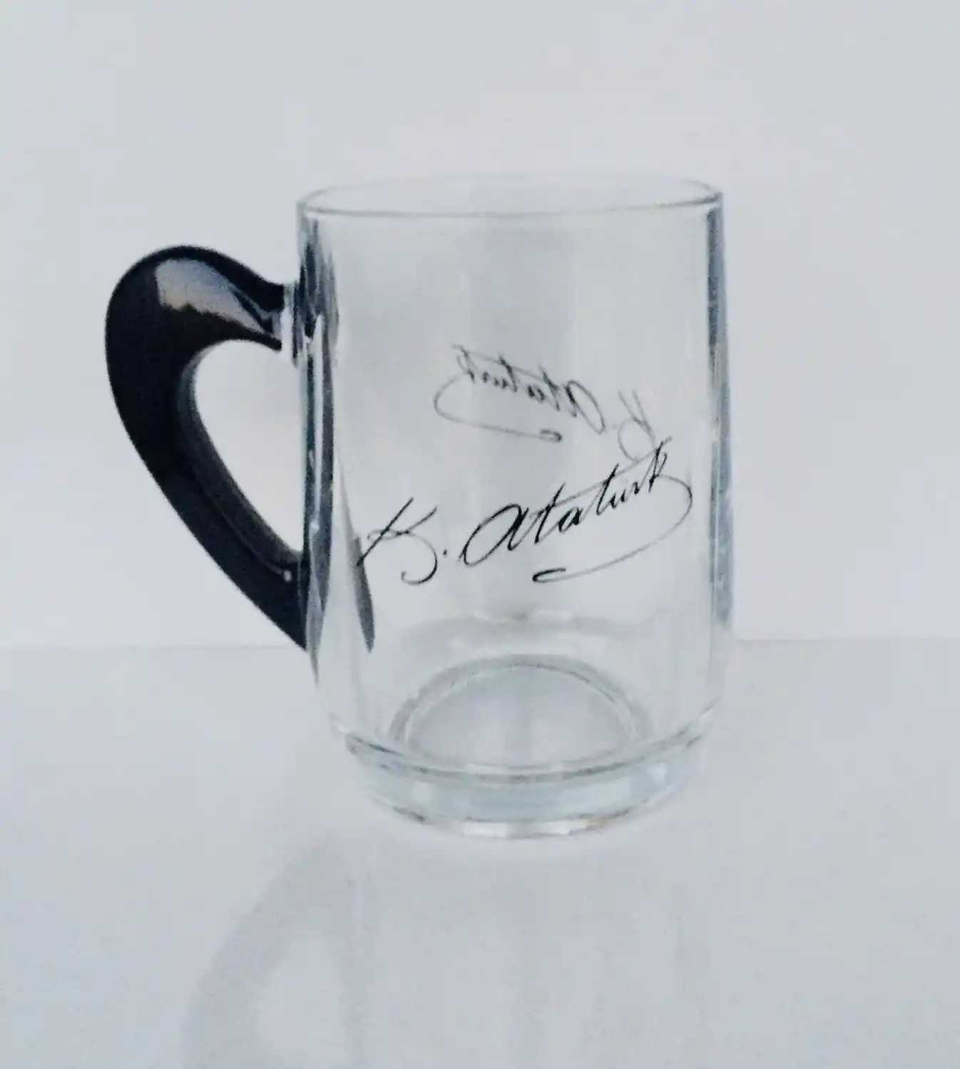 Paşabahçe Muglar: Dekorasyonda Şıklık ve İşlevselliğin Buluştuğu Nokta