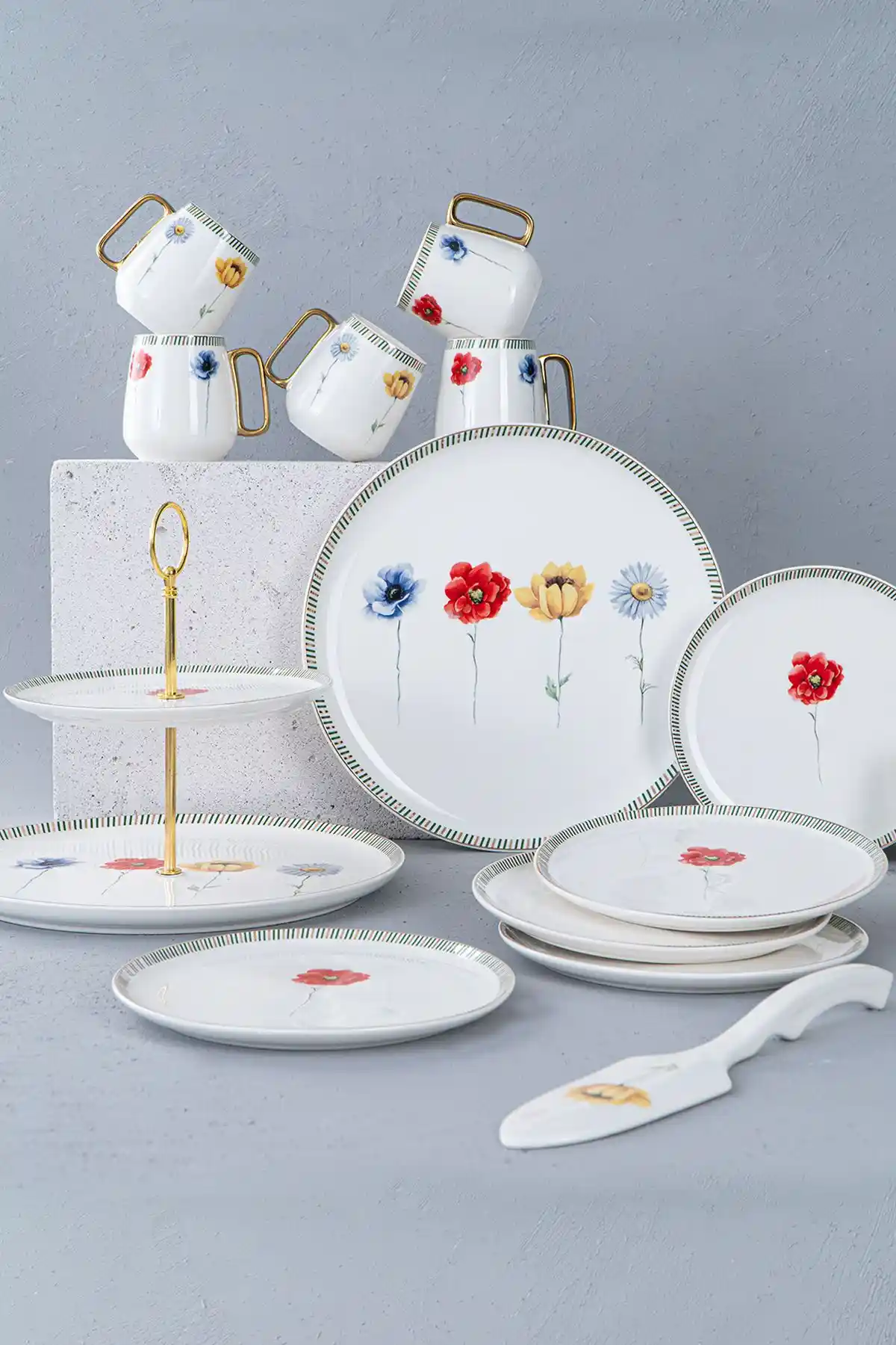 Pasta Sunum Takımı Seçimi ve Dekorasyon İpuçları ile Şık Sunumlar