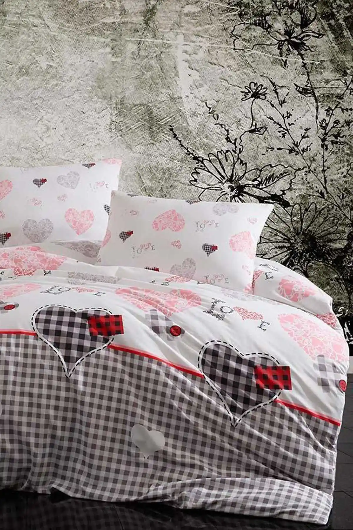 Patchwork Nevresim Takımı ile Yatak Odalarınıza Renk ve Şıklık Katın