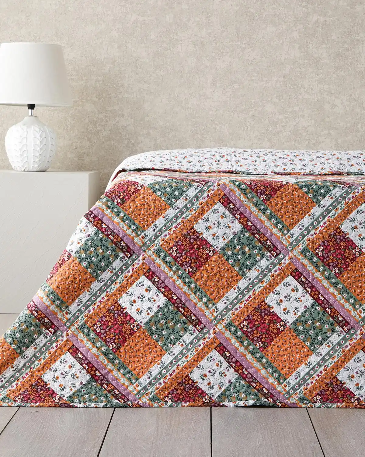 Patchwork Örtülerle Evinize Renk ve Hikâye Katmanın Yolları