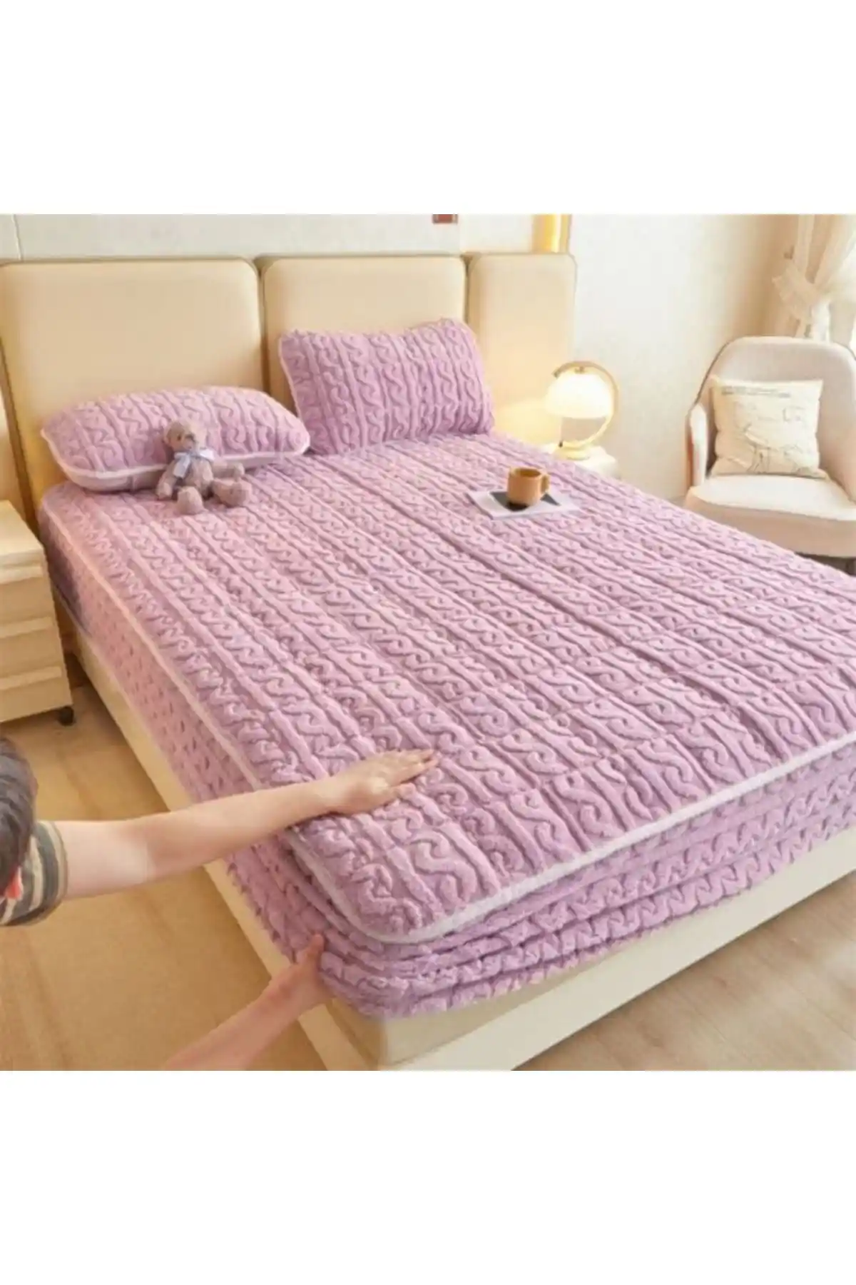 Peluş Yatak Örtüsü ile Yatak Odalarınıza Sıcaklık ve Şıklık Katın