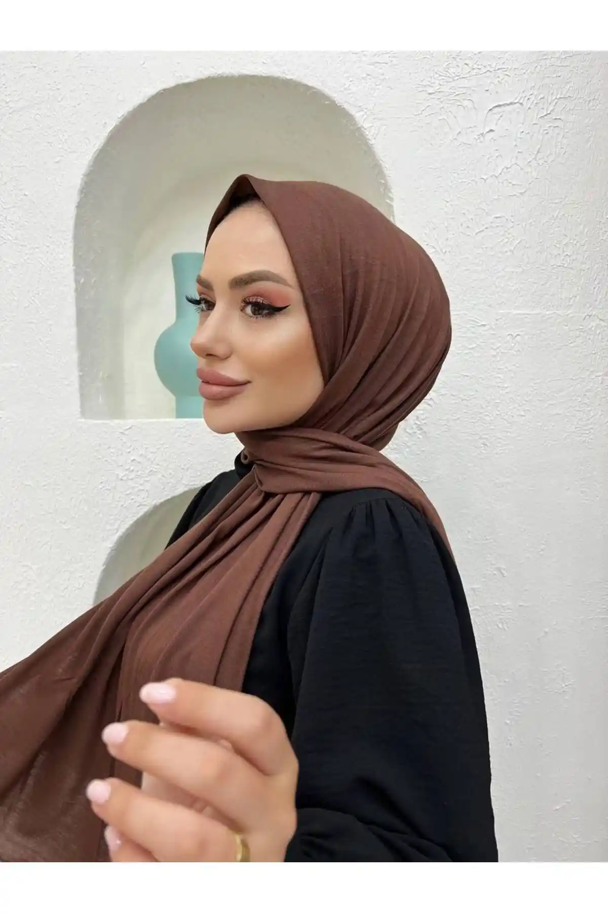 Penye Şal Setleri ile Dekorasyonunuzu Yenileyin: Şıklık ve Konforun Buluştuğu Detaylar