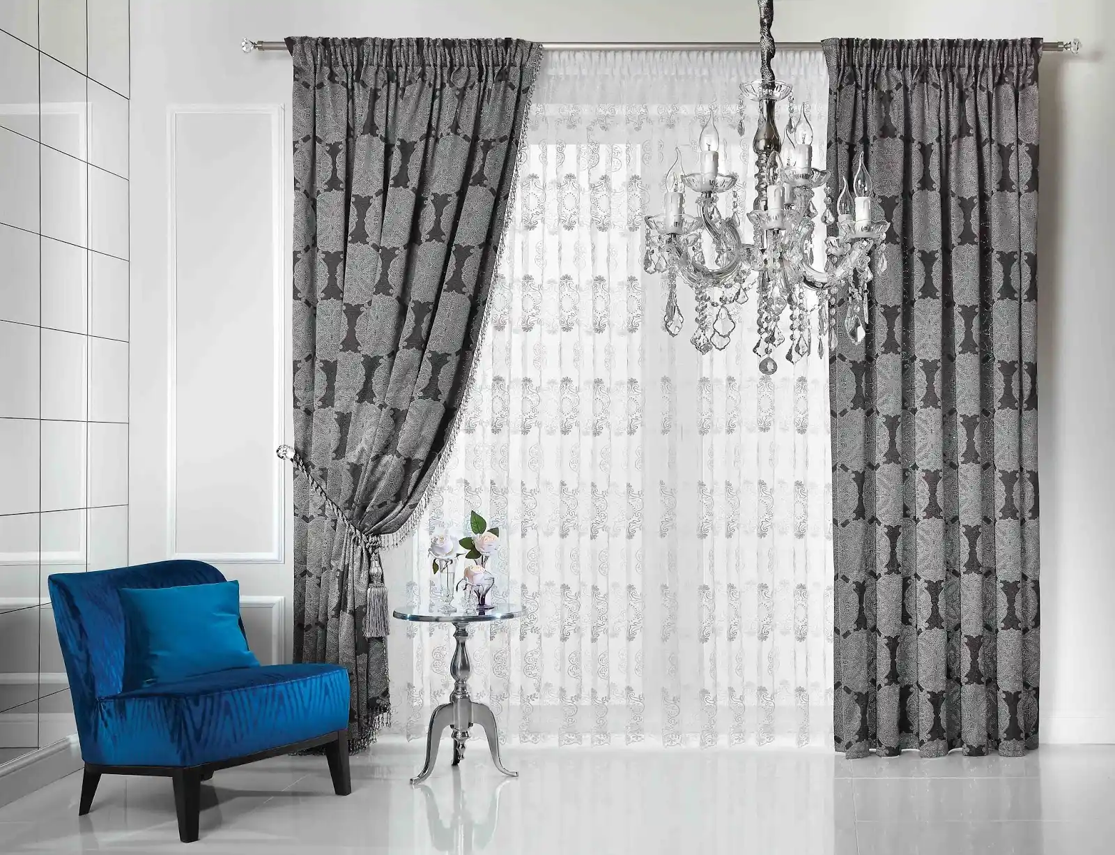 Perde Dekorasyonunda Modern Trendler ve Fonksiyonel Seçenekler