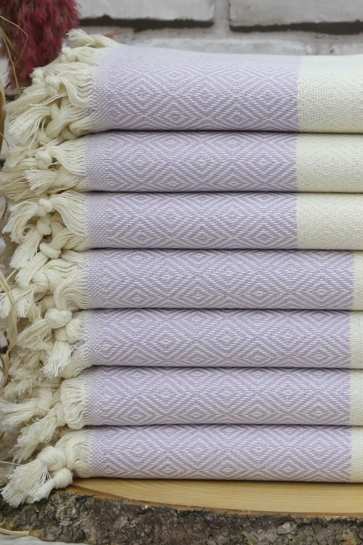 Peştemal Banyo Havlusu: Estetik ve İşlevselliği Bir Arada Sunan Dekoratif Seçenekler