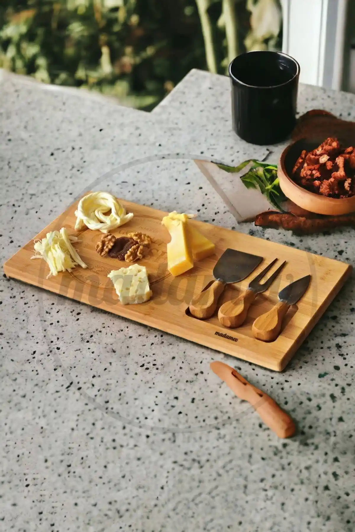 Peynir Sunum Tahtası Dekorasyonunda Estetik ve İşlevsellik İpuçları