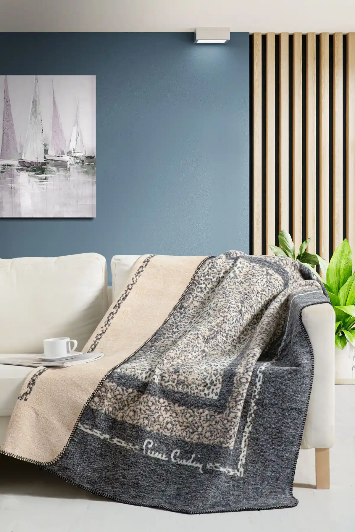 Pierre Cardin TV Battaniyesi ile Ev Dekorasyonunuza Zarif Dokunuşlar Yapın