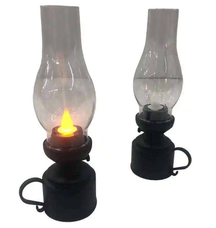 Pilli Gaz Lambası Dekorasyonunda Sıcak ve Nostaljik Bir Atmosfer Yaratır