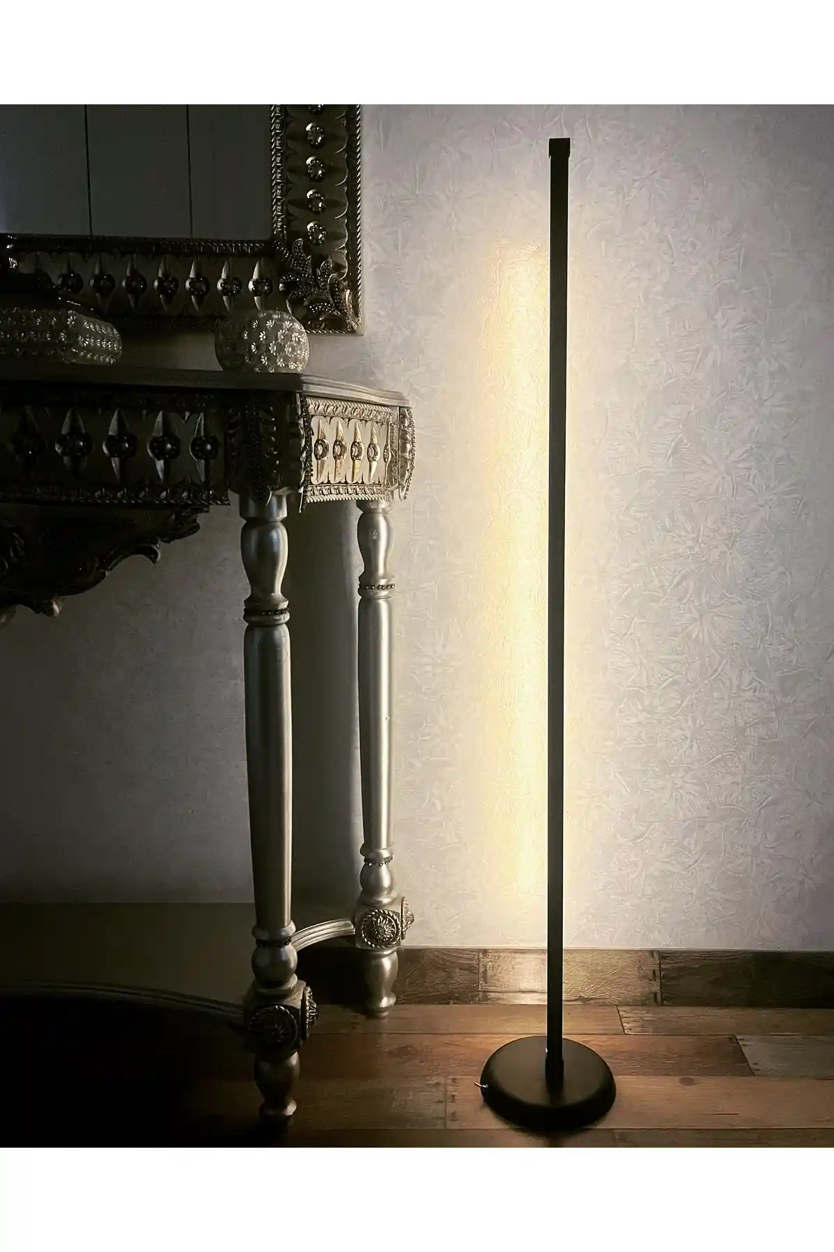 Pilli Lambaderler ile Modern ve Esnek Dekorasyon Çözümleri Sunar