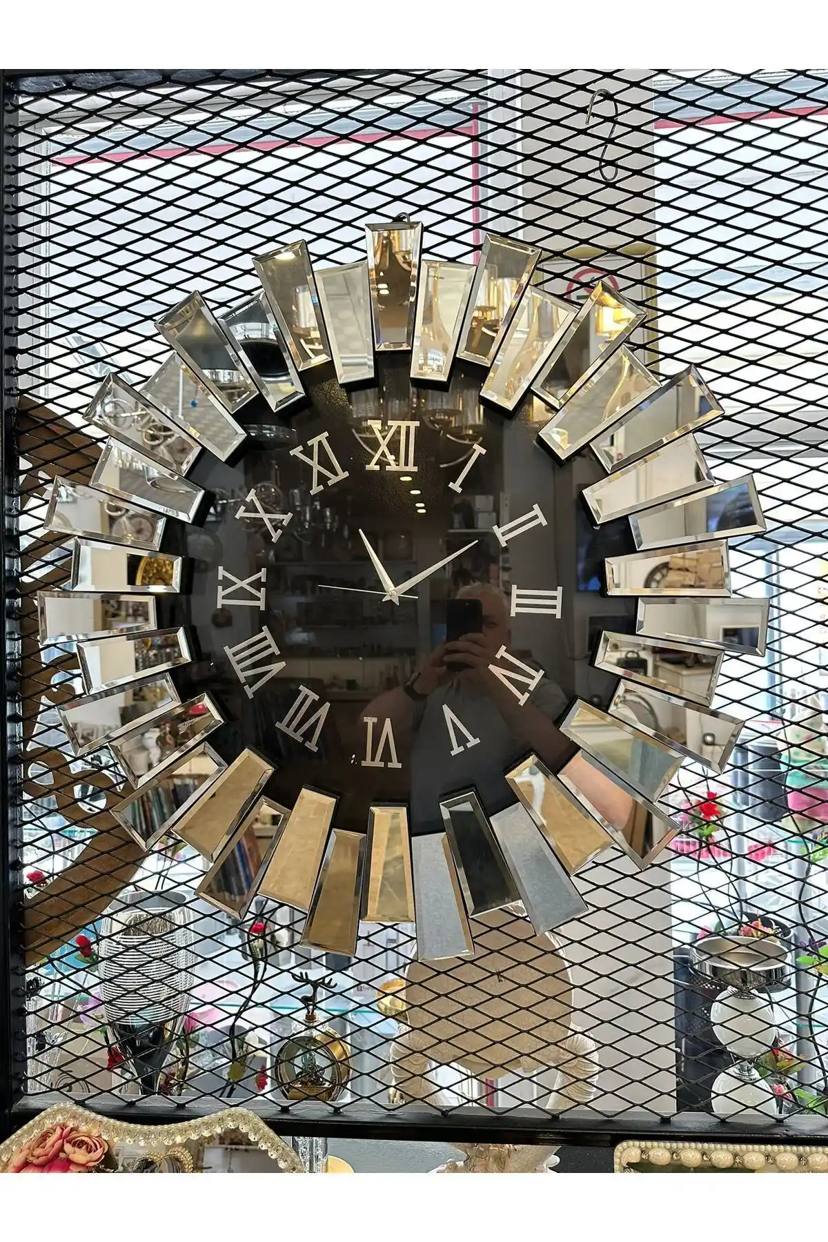 Piyano Aynalı Saatler ile Dekorasyonda Zarafet ve Fonksiyonellik Bir Arada