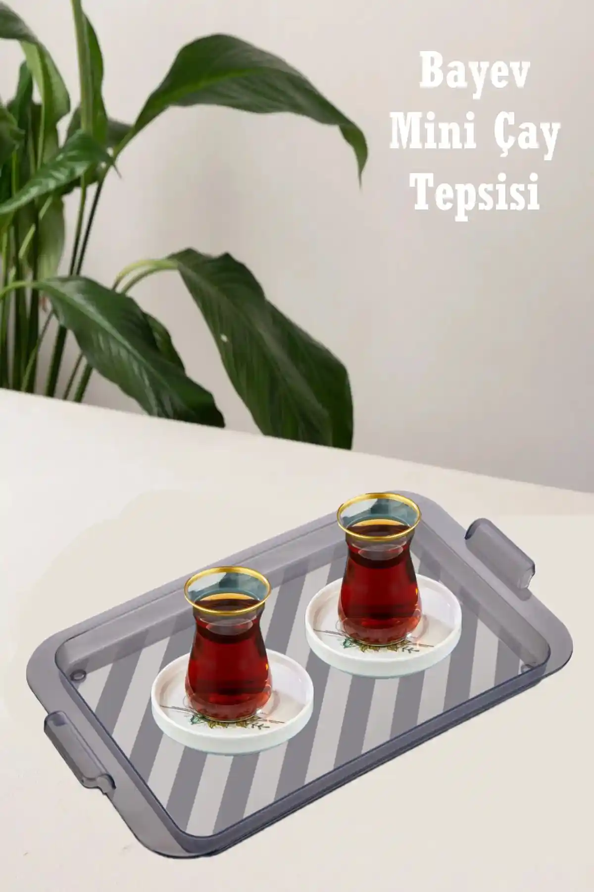 Plastik Çay Tepsisi ile Ev Dekorasyonunuzu Şık ve Pratik Hale Getirin