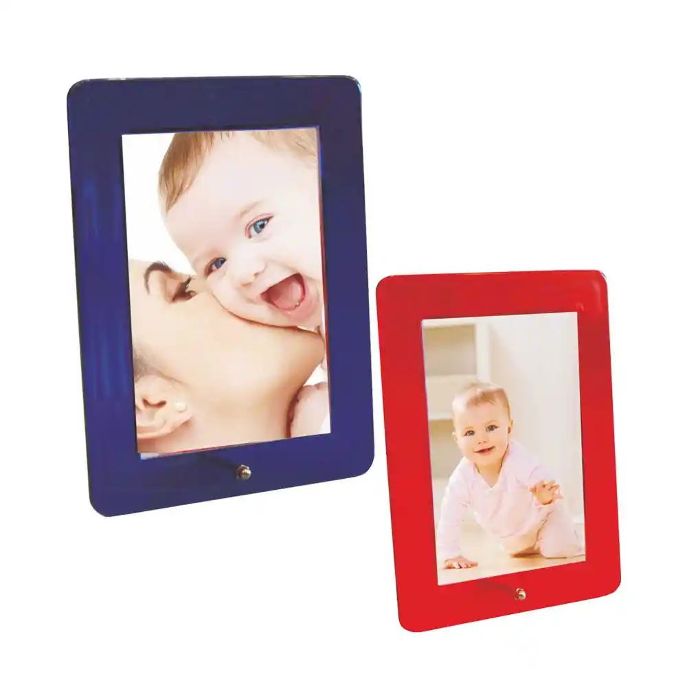 Plastik Resim Çerçevesi ile Dekorasyonda Şıklık ve İşlevsellik Analizi