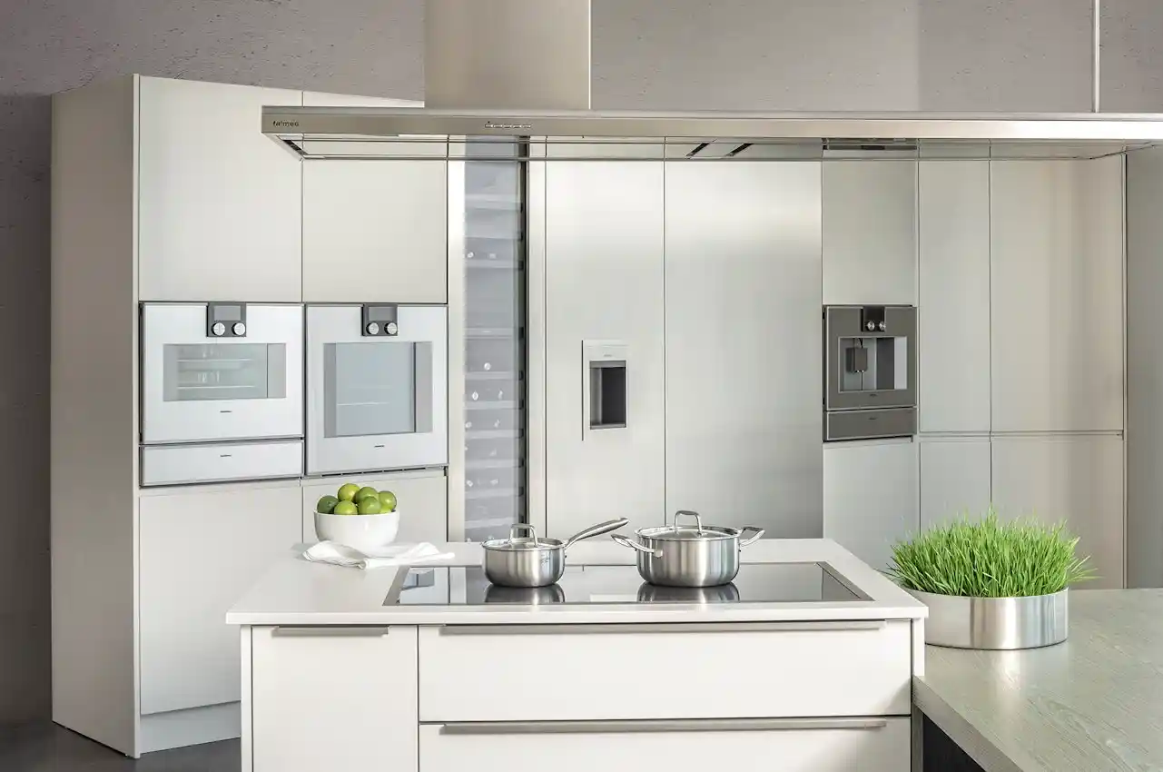 Platin Mutfağı: Modern ve Lüks Dekorasyon İpuçlarıyla Şıklığı Yakalayın