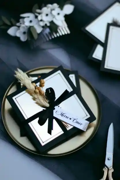 Pleksi Bardak Altlığı: Modern ve Dayanıklı Dekorasyon İçin Şık Masa Aksesuarları