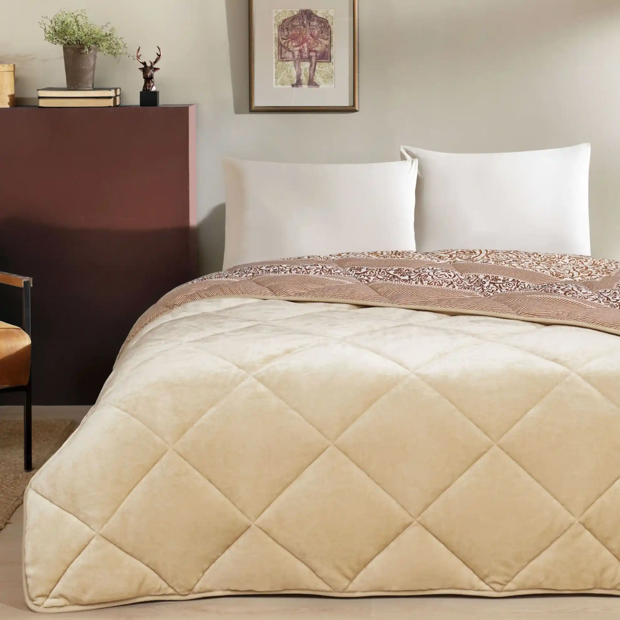 Polar Yorgan ile Yatak Odası Dekorasyonunda Konfor ve Estetiğin Buluşması