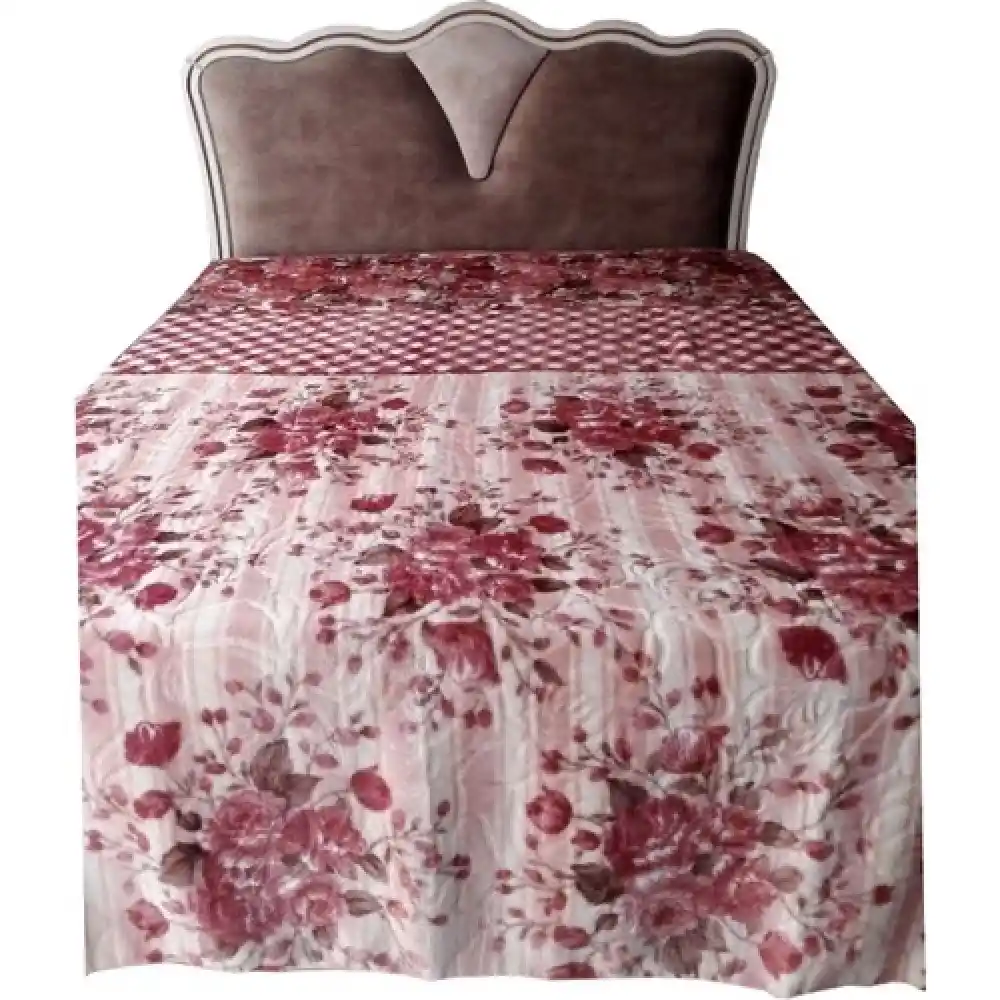 Polyester Battaniyeler ile Modern ve Şık Dekorasyon Çözümleri