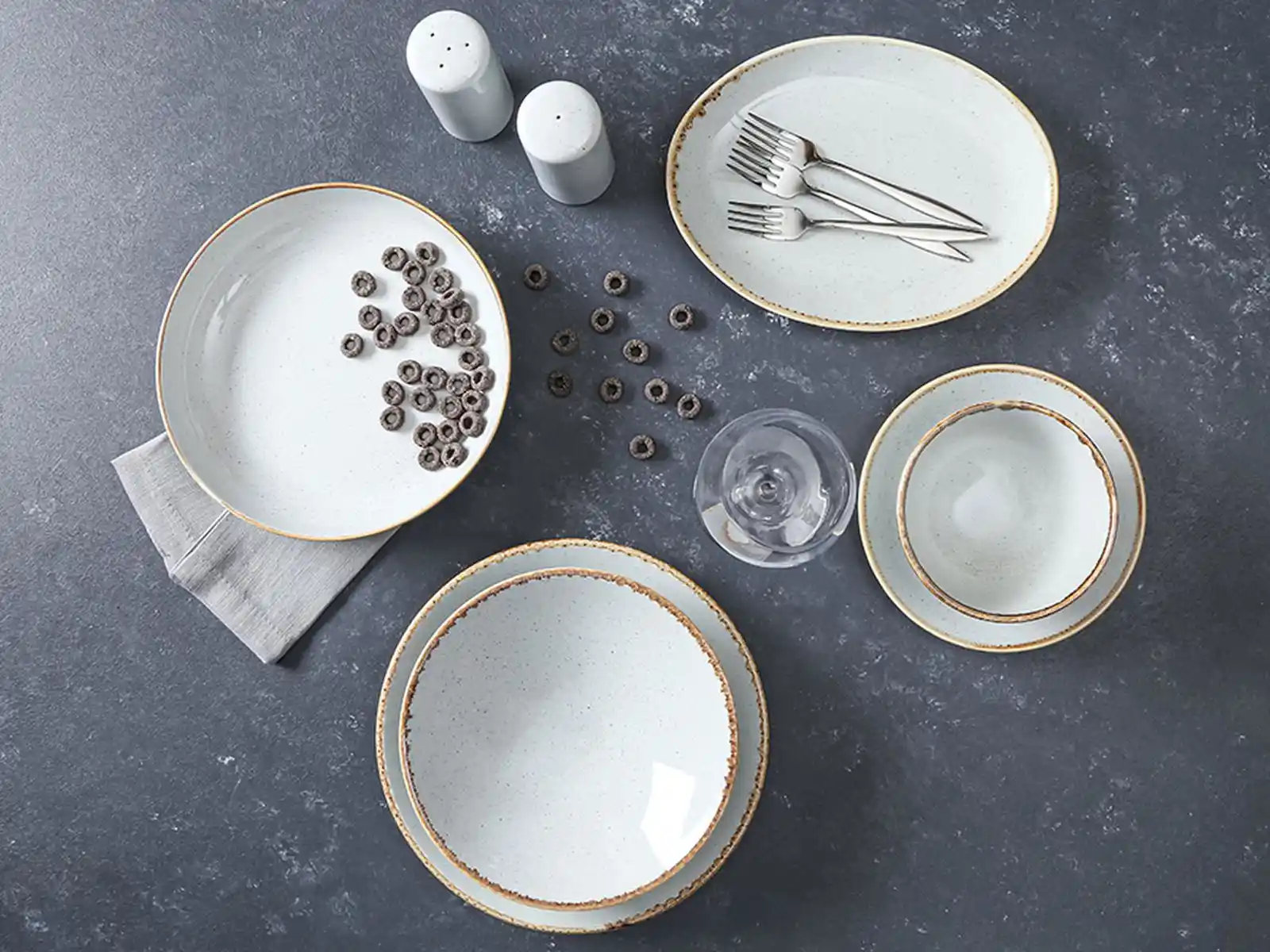 Porland 6 Kişilik Yemek Takımı Seçenekleri ve Dekorasyon İpuçları