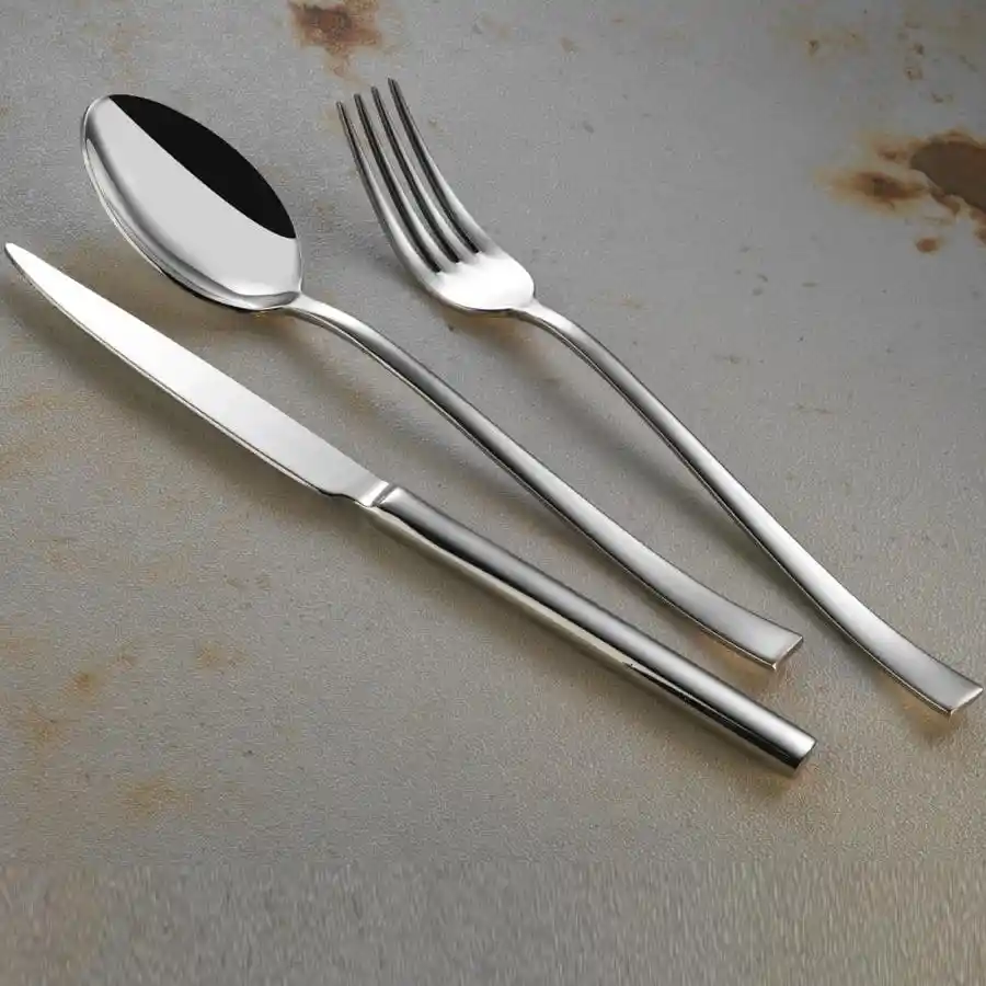 Porselen Bıçaklar ve Dekorasyonda Kullanım Alanları: Estetik ve Fonksiyonellik