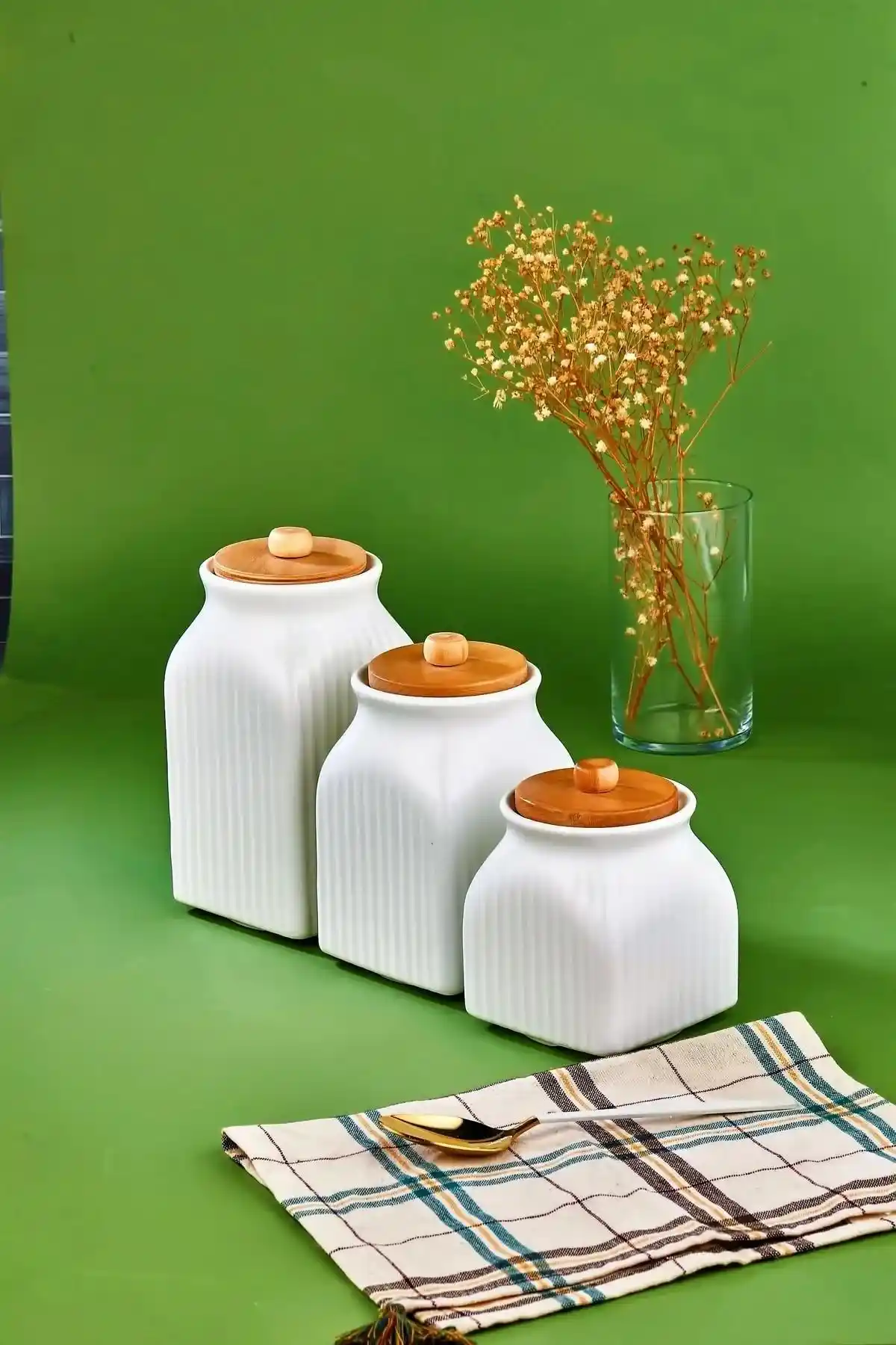 Porselen Çay ve Kahve Kavanozları: Dekoratif ve Fonksiyonel Seçenekler