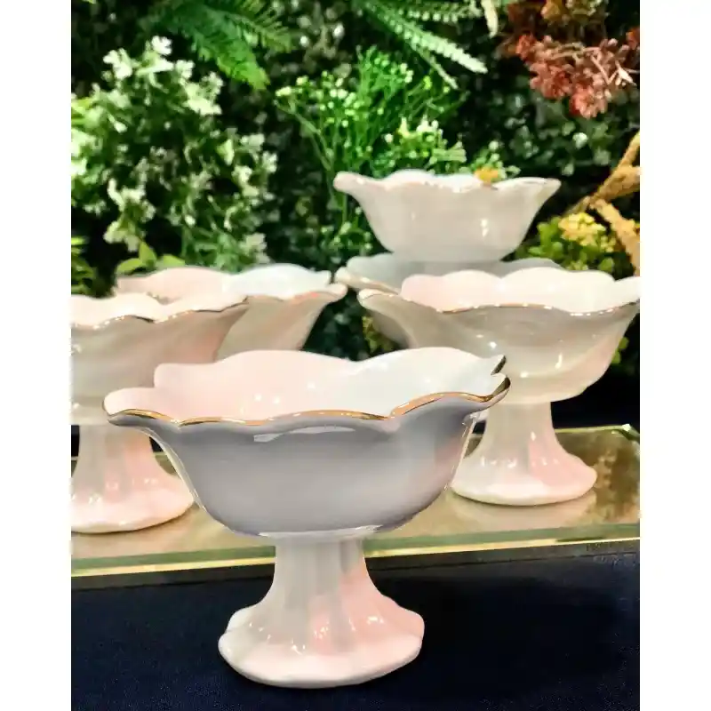 Porselen Dondurma Kaseleri ile Dekorasyon ve İşlevselliğin Buluşması