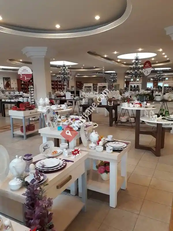 Porselen Fabrika Satış Mağazalarıyla Dekorasyonunuza Şıklık Katın ve Uygun Fiyatlı Ürünler Edinin