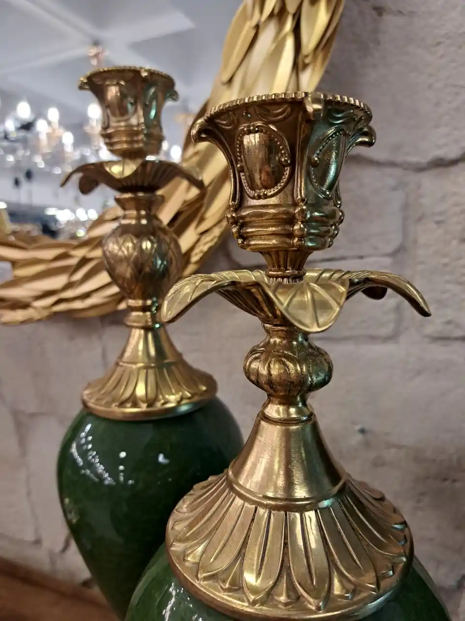 Porselen Şamdanlar ile Dekorasyonda Zarafet ve Şıklığın En Güzel Buluşması