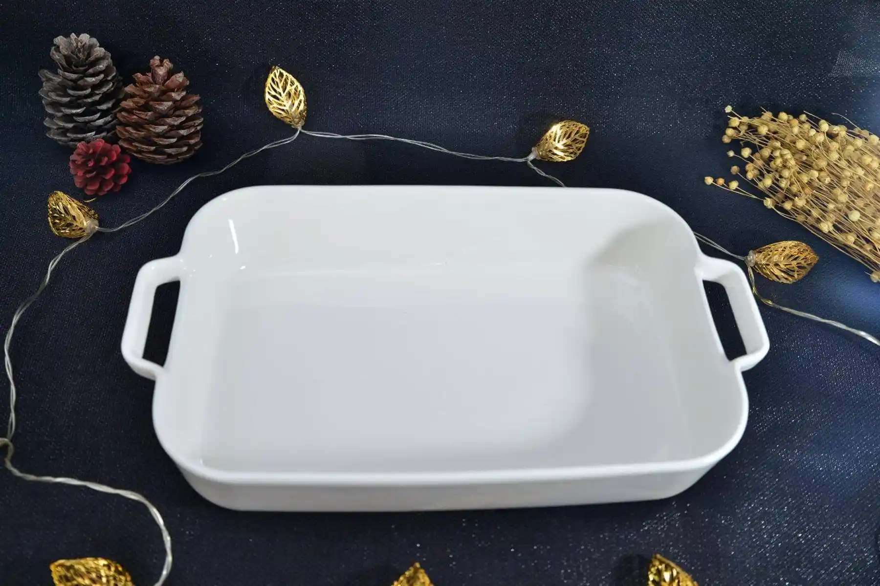 Porselen Tepsi ile Dekorasyonun Zarif ve Çok Yönlü Kullanım İpuçları