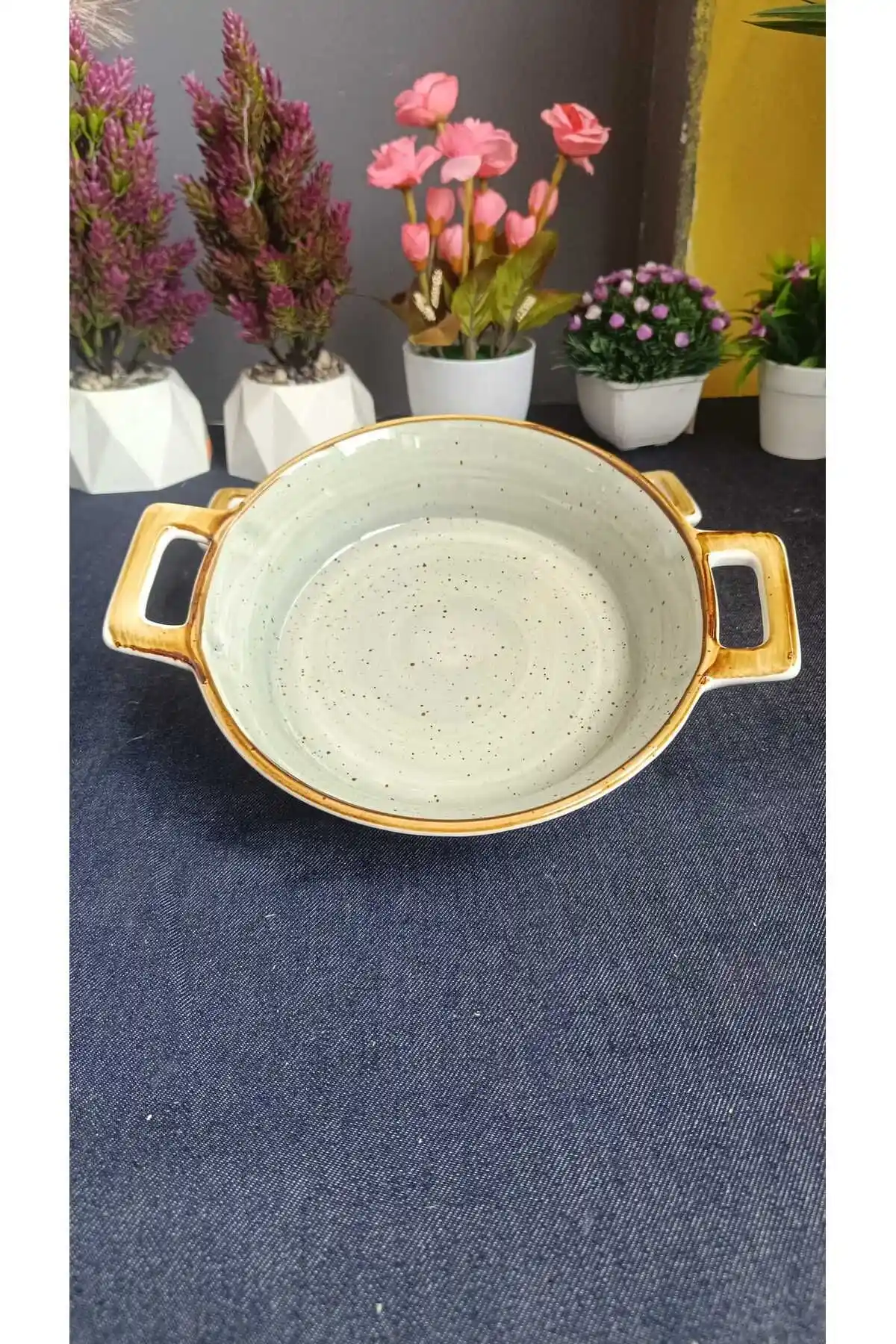 Porselen Yumurtası Tavası: Dekoratif ve İşlevsel Tasarımlarla Zarafet Yaratın