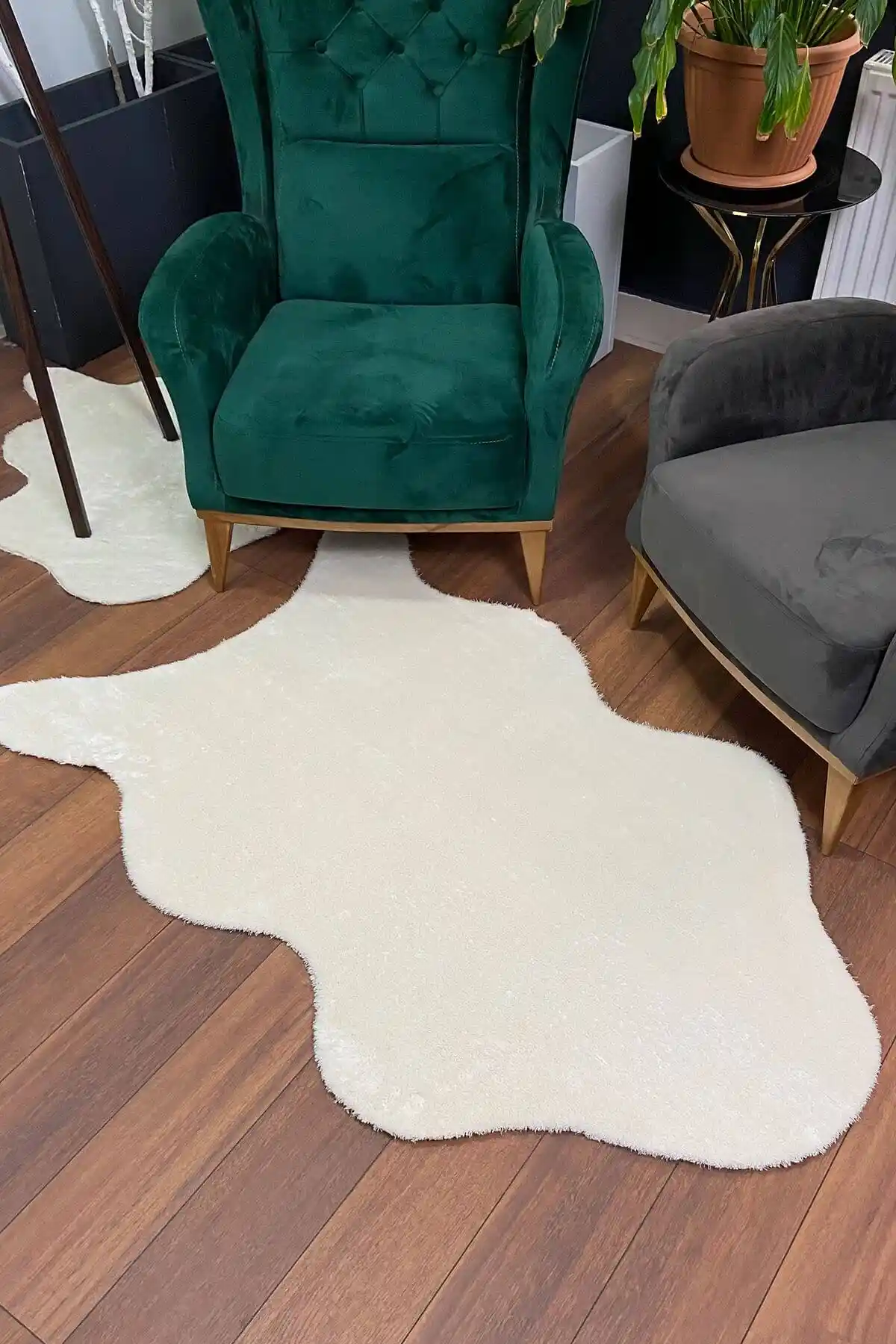 Post ve Peluş Halılar ile Sıcak ve Modern Dekorasyon Çözümleri