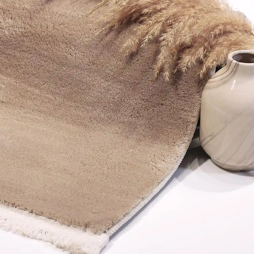 Puf Halı Modelleri ile Ev Dekorasyonunda Şıklık ve Fonksiyonellik Sağlayın