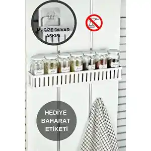 Raflı baharat takımlarıyla mutfağınıza şıklık ve fonksiyonellik katın
