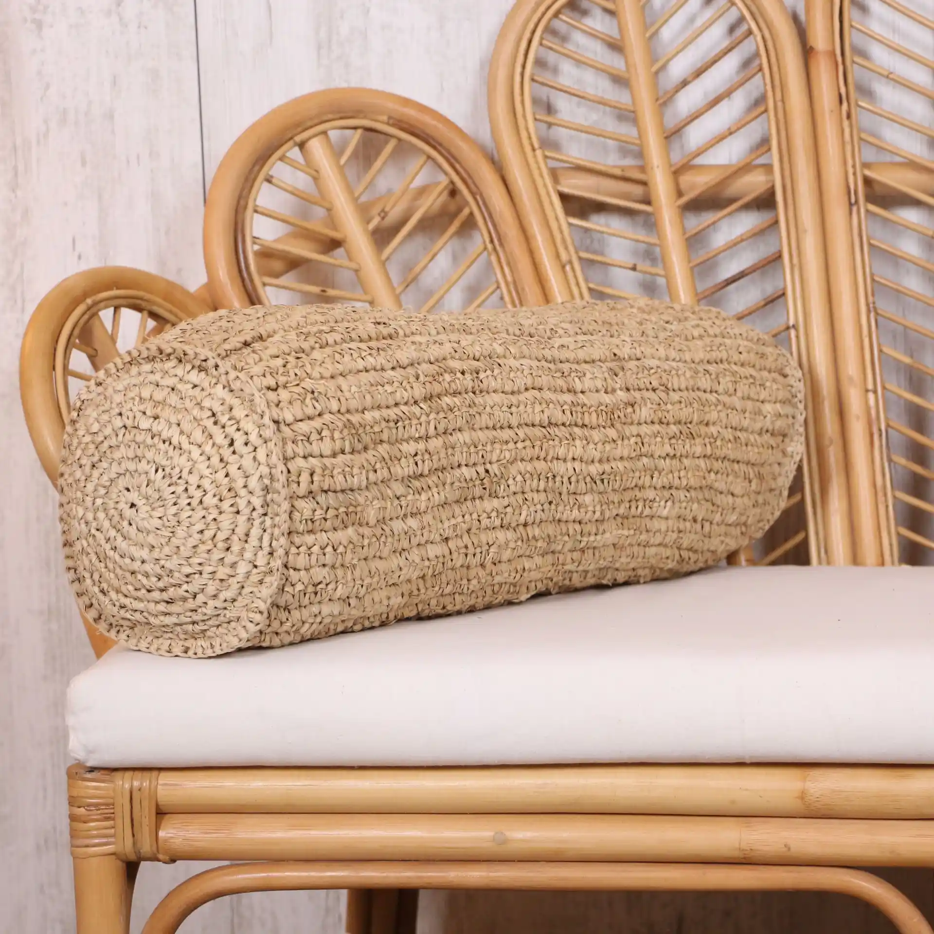 Rafya Kırlentler ile Doğal ve Şık Dekorasyon Fikirleri ve Tasarım Seçenekleri