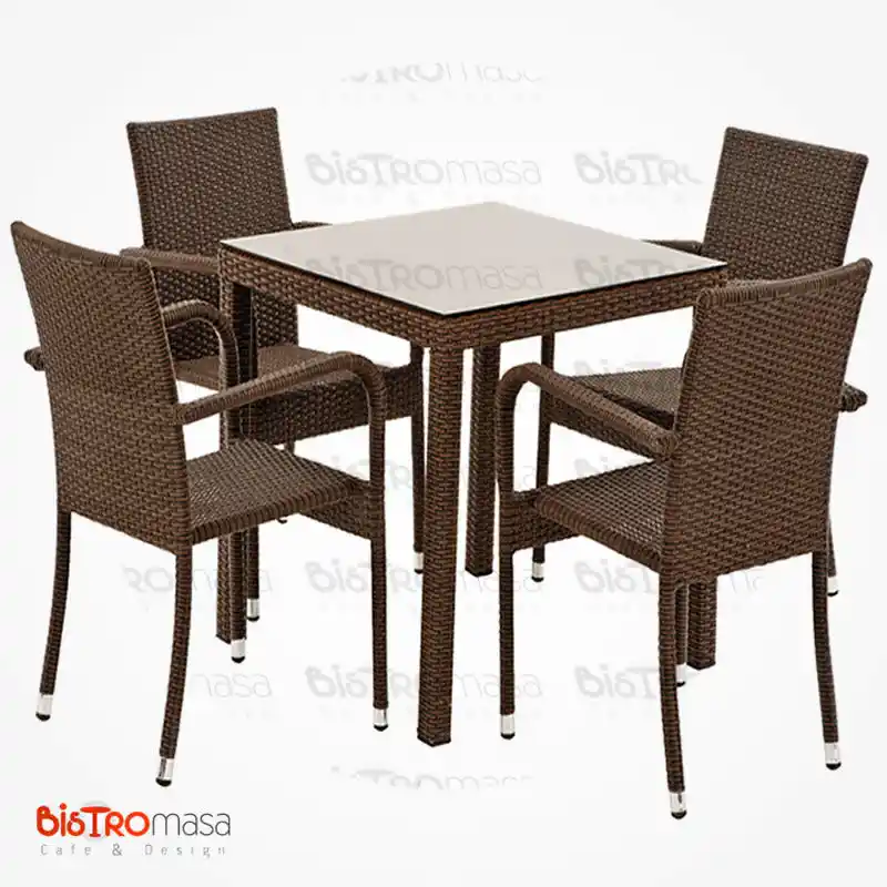 Rattan Masa Dekorasyonunda Doğal ve Estetik Bir Seçenek Olarak Kullanımı