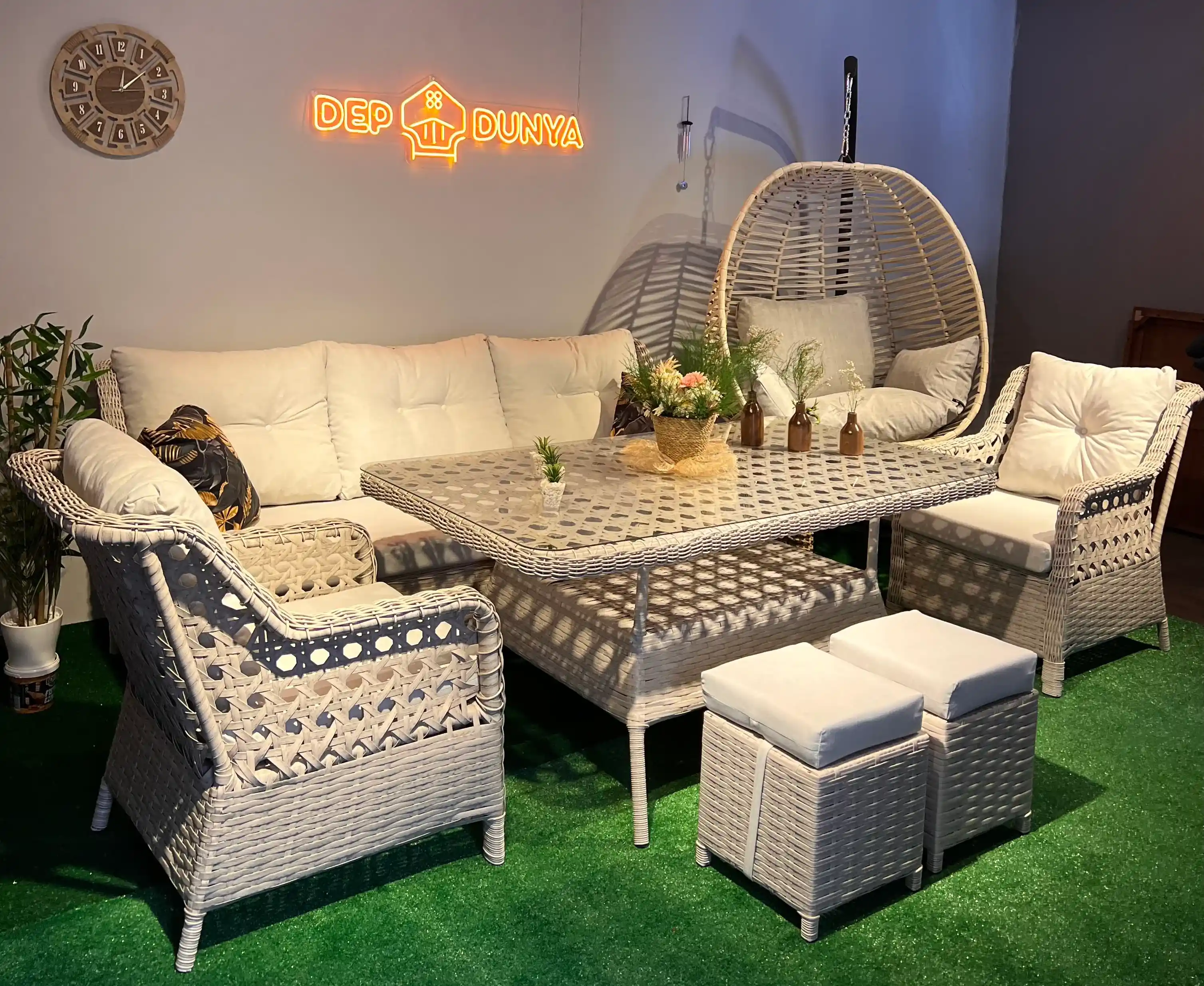 Rattan Mobilya Takımları: Doğal Şıklık ve Dayanıklılığın Modern Tasarımlarla Buluşması