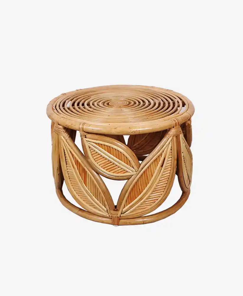 Rattan Orta Sehpa: Doğal Şıklık ve Fonksiyonellik ile Dekorasyonunuza Zarafet Katın