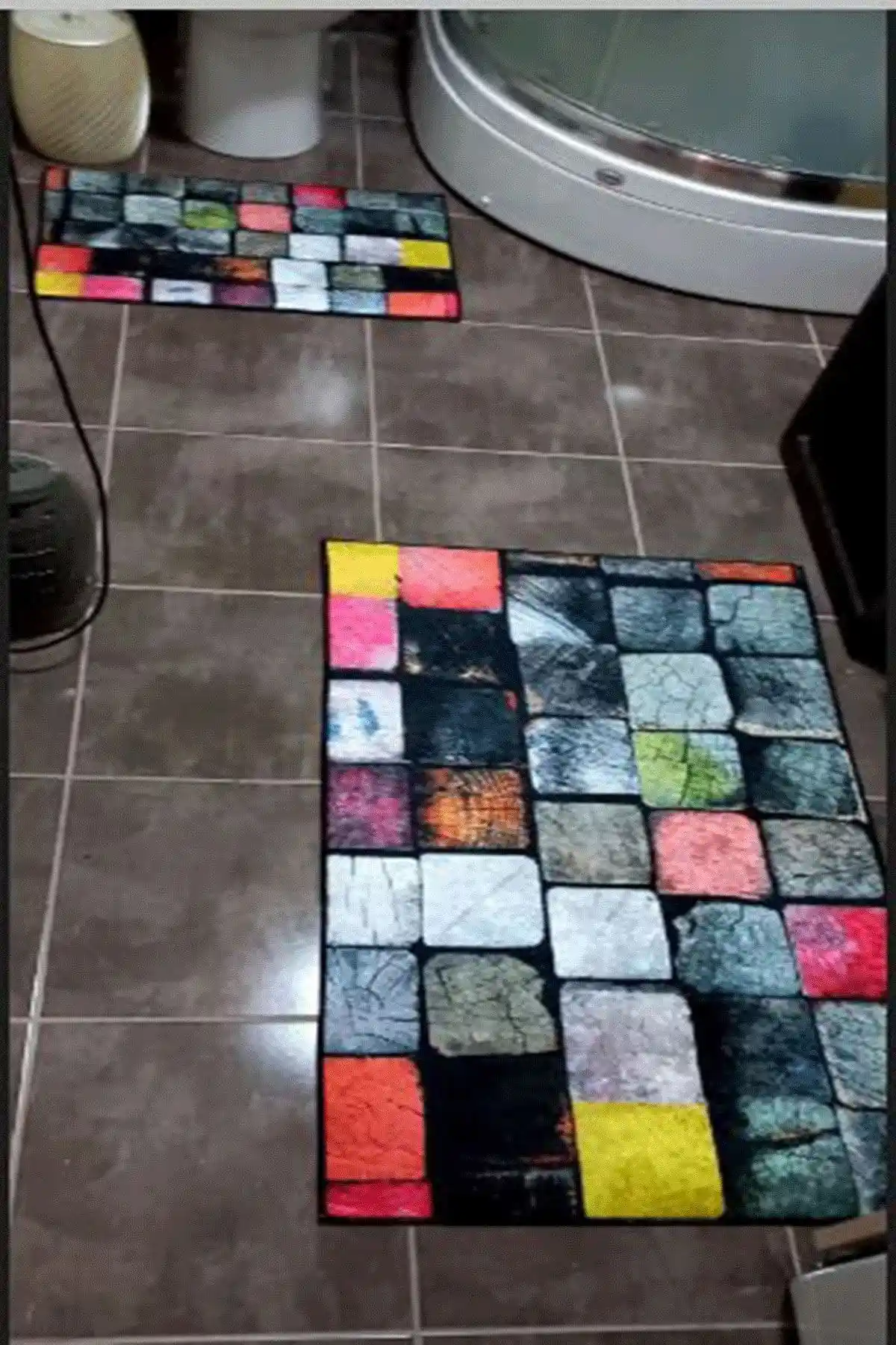 Renkli Banyo Paspası Seçenekleri ve Dekorasyonda Kullanım İpuçları