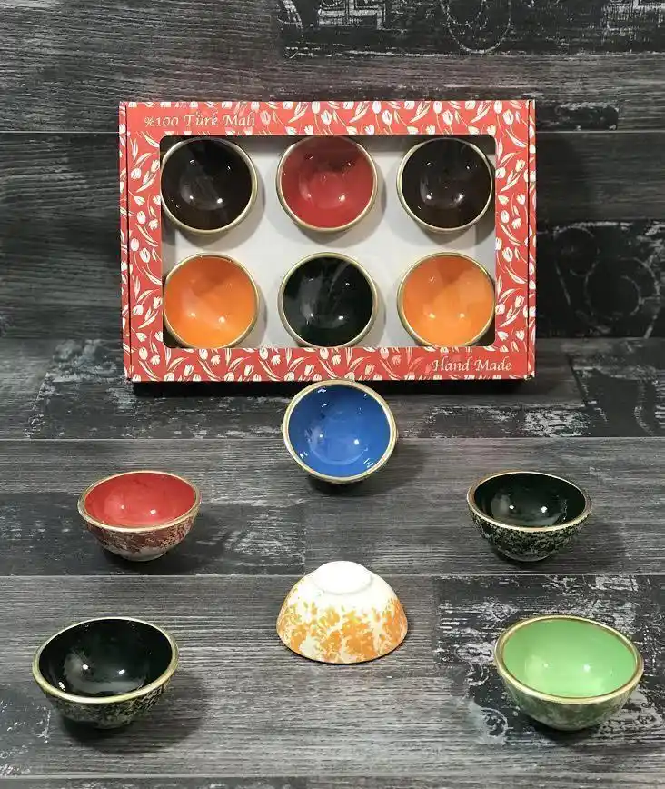 Renkli Çerezlikler ile Ev Dekorasyonunda Şıklık ve Fonksiyonellik Artırma