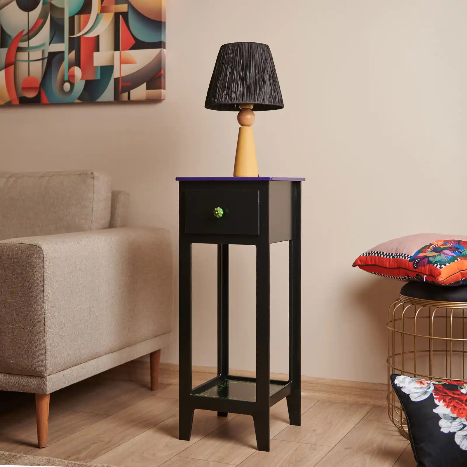 Renkli Dresuar Seçenekleri ve Dekorasyonda Kullanım İpuçları