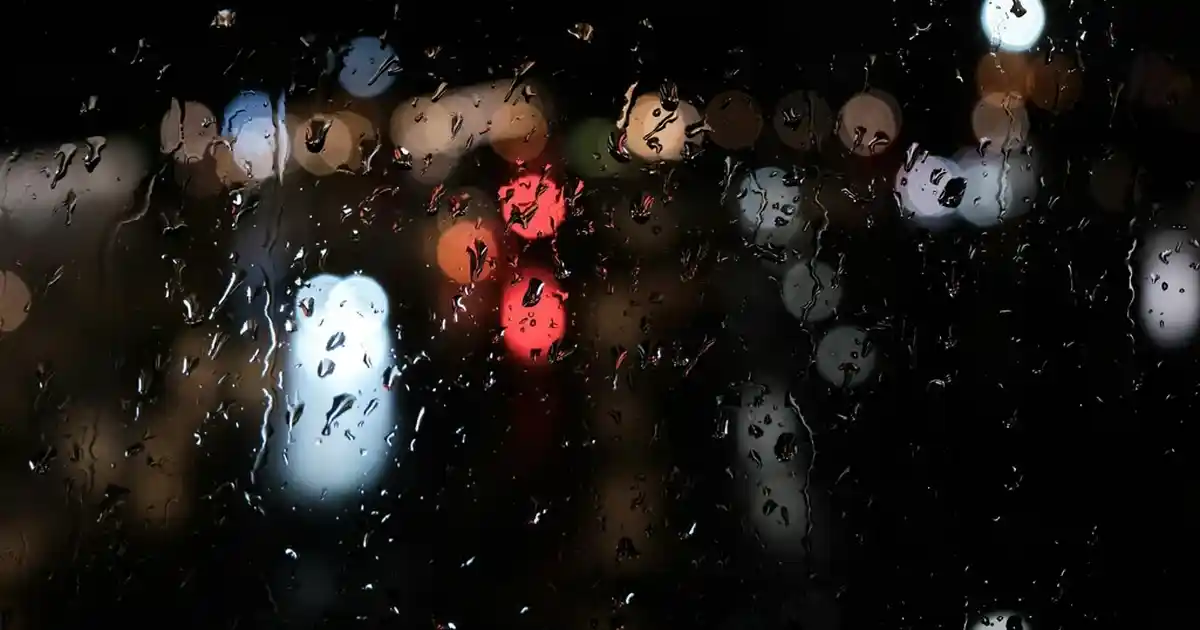 Renkli Tablo Kullanımıyla Dekorasyonda Canlılık ve Yaratıcılık Rehberi