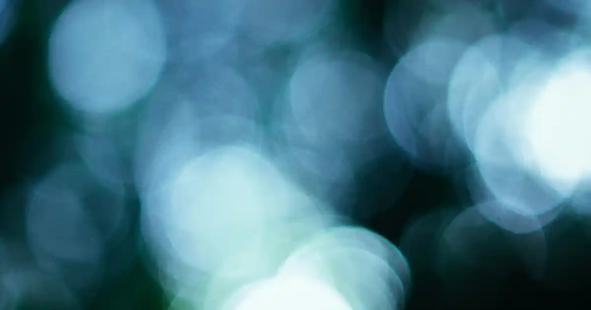 Rulo Masa Örtüsü: Modern Dekorasyon ve Pratik Kullanım İçin Ideal Çözüm